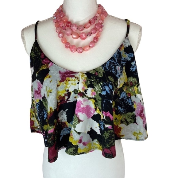 UK2LA Floral Flounce Crop Top - Picture 1 of 7